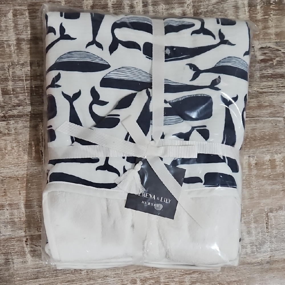 Serena & Lily Melville Hooded Towel And Wash Cloth